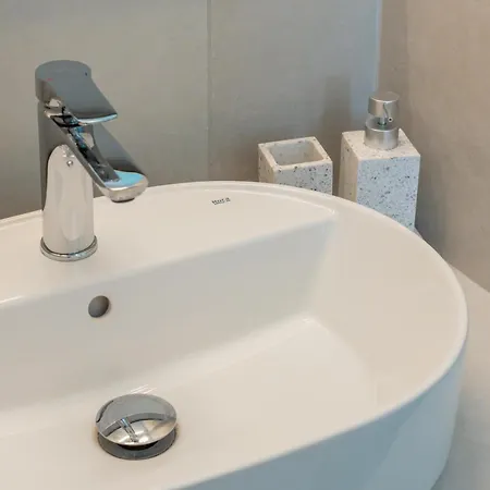 Stella's Alley House * Naousa (Paros)
